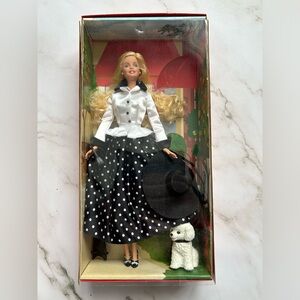 Special Edition Avon Talk Of The Town Barbie Doll B6376